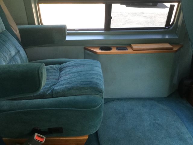 1992 Dodge Ram Van - photo 9