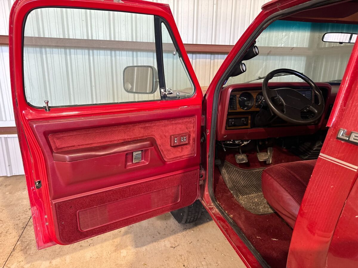 1992 Dodge 1 Ton Pickup - photo 9