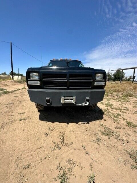 1992 Dodge Power RAM 250 Cummins Turbo Diesel 4x4 5 Speed FLAT BED Dually - photo 4