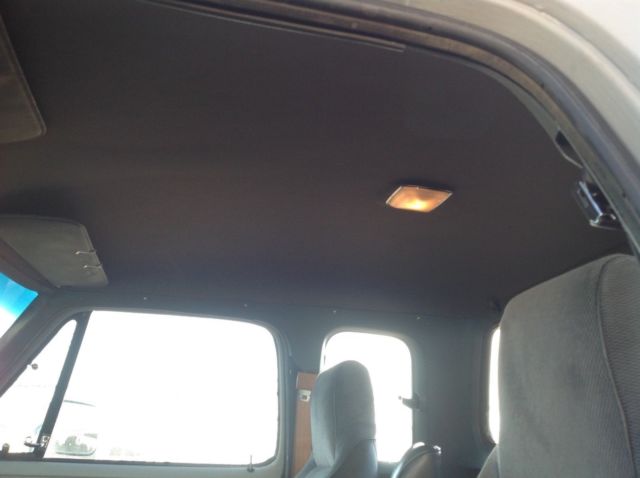 1992 Dodge Ram 2500 LE - photo 10