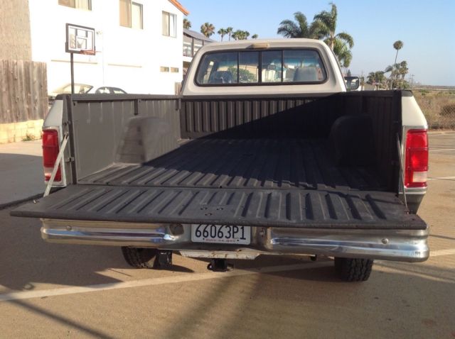 1992 Dodge Ram 2500 LE - photo 4