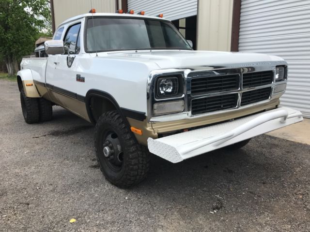 1992 Dodge Ram 3500 FACTORY - photo 3