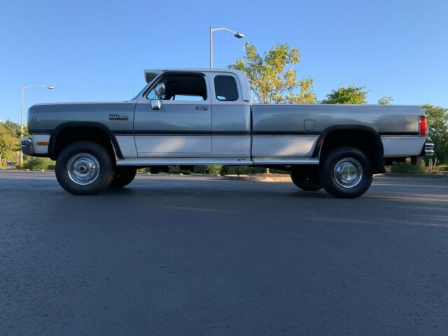 1992 Dodge ram 250 / 2500 3/4 Ton 4x4 12 Valve 5.9L Cummins Diesel 81k miles 1992 Dodge Ram 2500 LE
