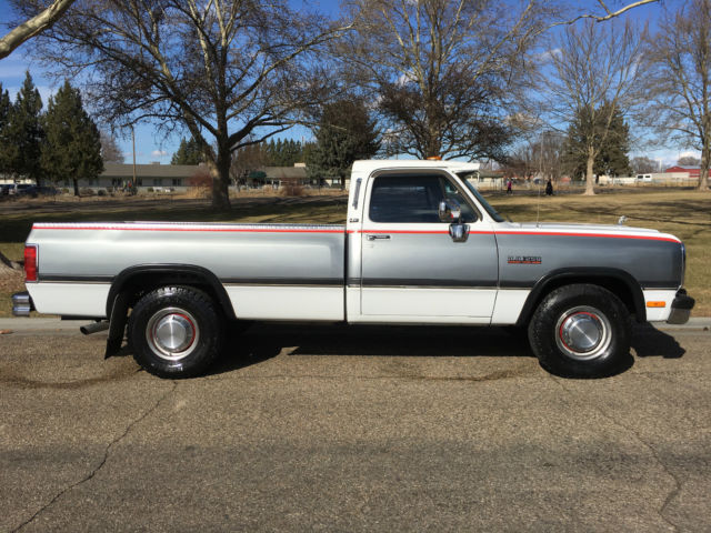 1992 Dodge Ram 2500 - photo 2