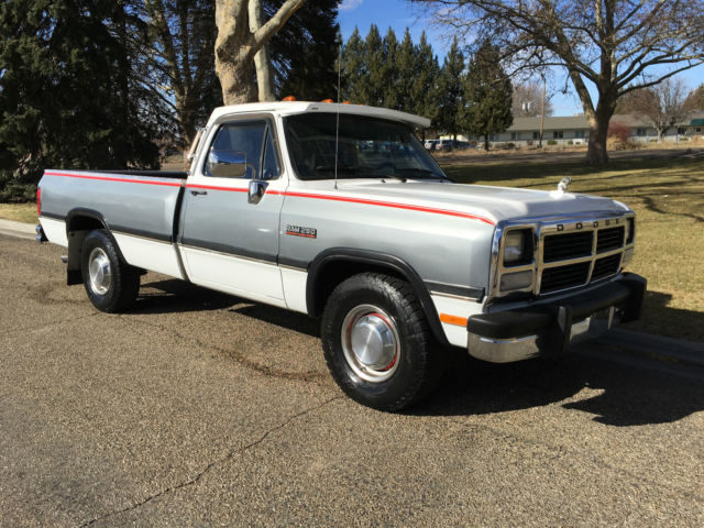 1992 Dodge Ram 2500 - photo 4