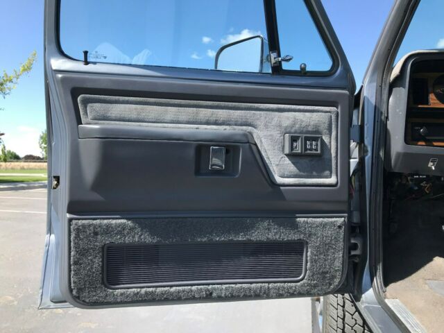 1992 Dodge Ram 2500 LE - photo 12