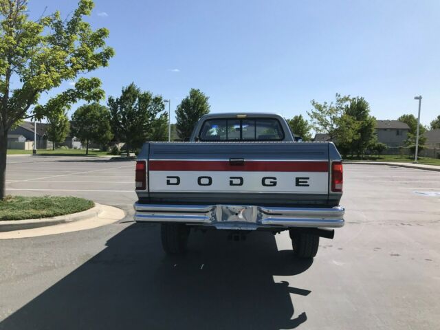 1992 Dodge Ram 2500 LE - photo 8