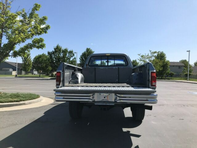 1992 Dodge Ram 2500 LE - photo 9