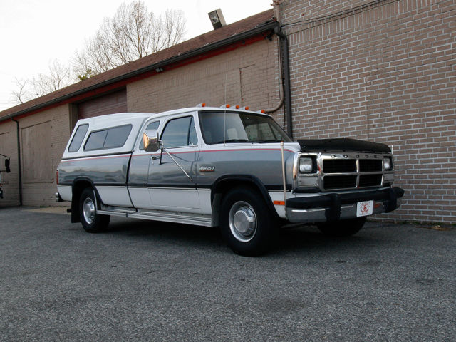 1992 Dodge Ram 2500 - photo 7