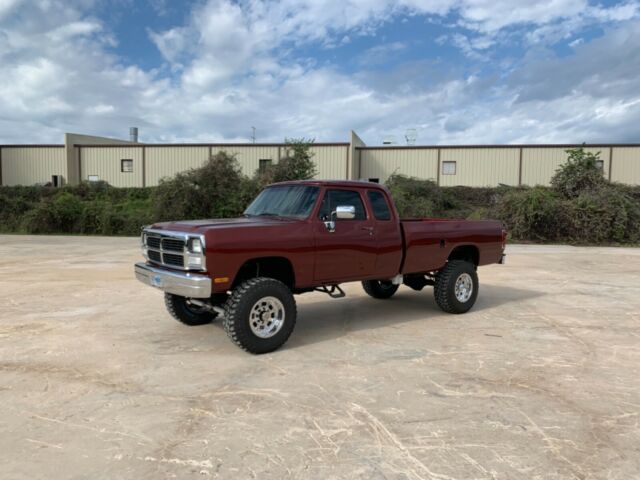 1992 Dodge Ram 2500 - photo 6