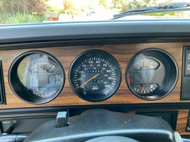 1992 Dodge Ram 2500 - photo 13