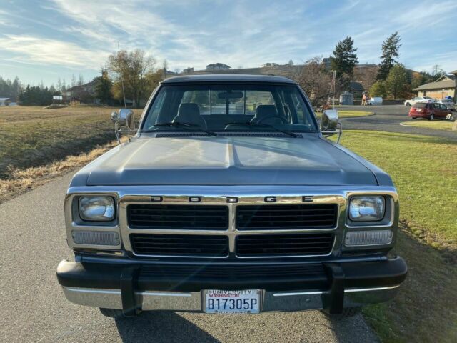 1992 Dodge Ram 2500 - photo 7