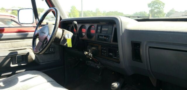 1992 Dodge Ram 2500 W200 - photo 9
