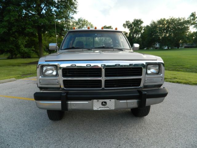 1992 Dodge Ram 3500 - photo 2