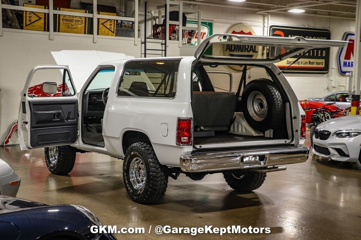 1992 Dodge Ram Charger AW150 - photo 3