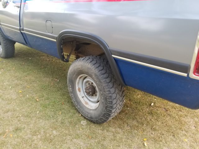 1992 Dodge Ram 2500 - photo 10