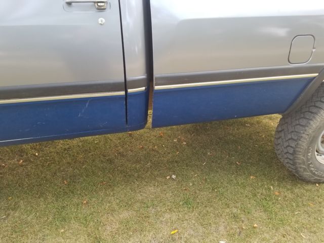 1992 Dodge Ram 2500 - photo 11