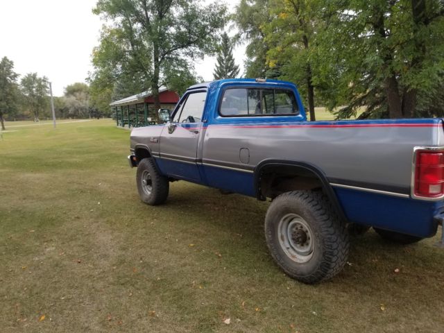 1992 Dodge Ram 2500 - photo 12