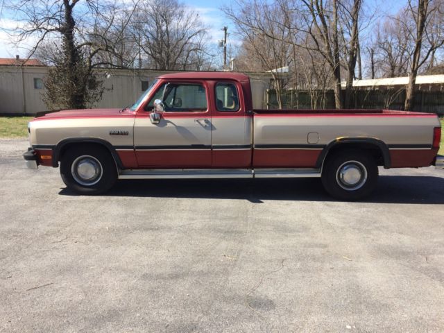 1992 Dodge Ram 2500 D250 CUMMINS TURBO DIESEL VERY SOLID