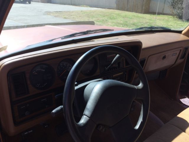 1992 Dodge Ram 2500 D250 CUMMINS TURBO DIESEL VERY SOLID - photo 10