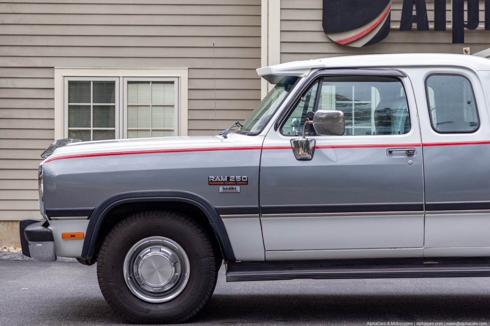 1992 Dodge Ram D250 Cummins Diesel Banks PowerPack 5-SPD - photo 13