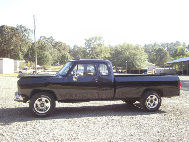 1992 Dodge Ram 2500 - photo 10