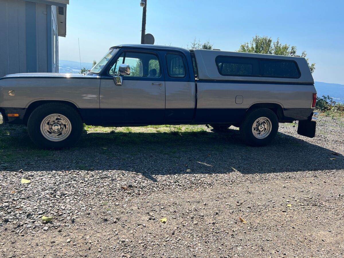 1992 Dodge Ram LE extended cab 12 Valve Cummins Turbo Diesel Truck 1992 Dodge Ram 2500 D200