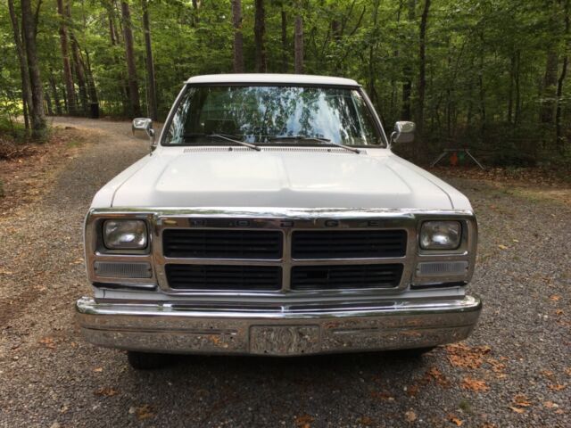 1992 Dodge W150 - photo 5