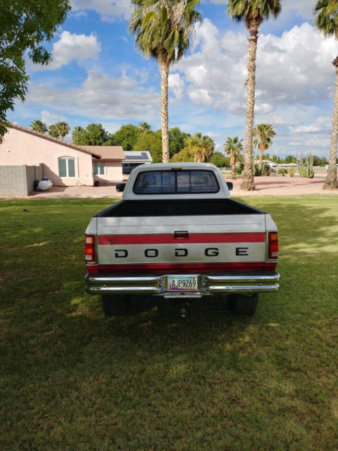 1992 Dodge Ram 2500 - photo 8