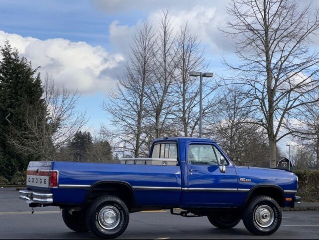1992 Dodge D250 & W250 LE 2500 5-SPEED 5.9L 12-VALVE DIESEL - photo 7