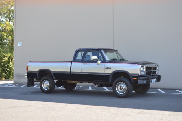 1992 Dodge Ram 2500 - photo 11
