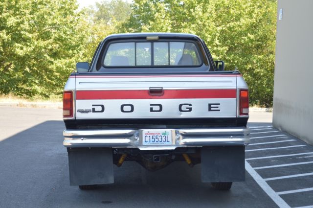 1992 Dodge Ram 2500 - photo 7