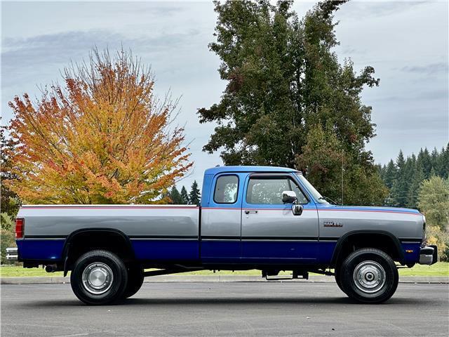 1992 Dodge Ram W250 LE - photo 3