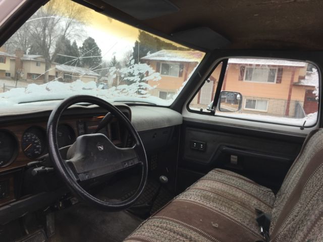 1992 Dodge Ram 2500 - photo 6
