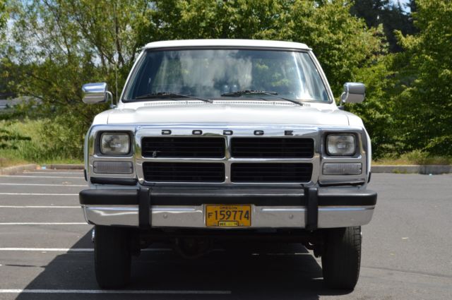 1992 Dodge Ram 2500 - photo 10