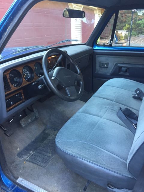 1992 Dodge Other Pickups SE - photo 4