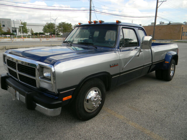 1992 Dodge Ram 3500 - photo 10