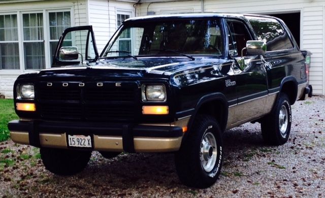1992 Dodge Ramcharger - photo 2