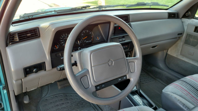 1992 Dodge Shadow ES Convertible 2-Door - photo 10