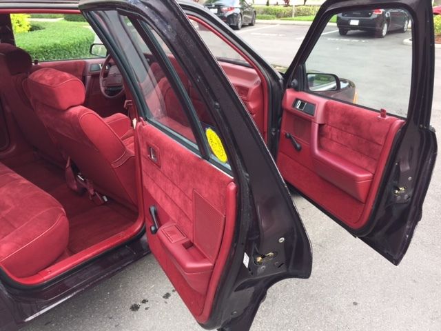 1992 Dodge Spirit Base Sedan 4-Door - photo 11