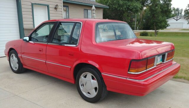 1992 Dodge Spirit ES - photo 3