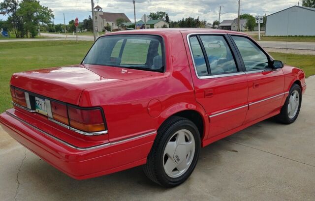 1992 Dodge Spirit ES - photo 4