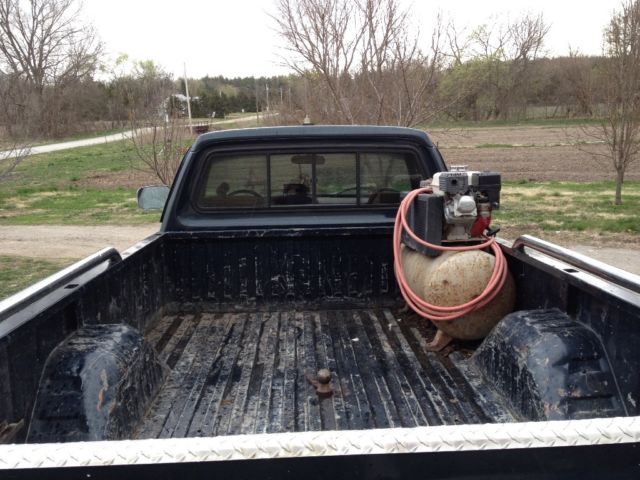 1992 Dodge Ram 2500 - photo 9