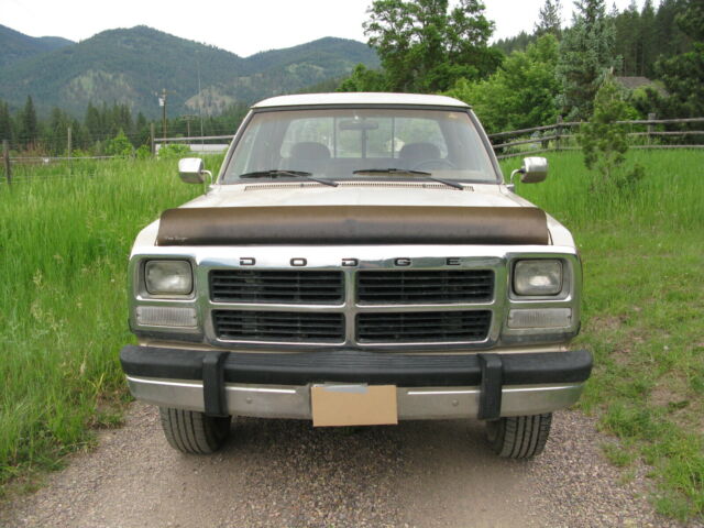 1992 Dodge Ram 2500 - photo 4