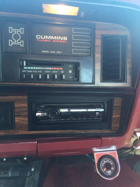 1992 Dodge Ram 2500 - photo 11