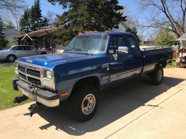 1992 Dodge Ram 2500 LE - photo 3