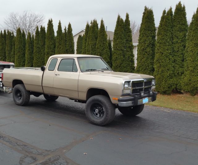 1992 DODGE W250 CUMMINS EXTENDED CAB 5 SPEED 1992 Dodge Other Pickups BASE