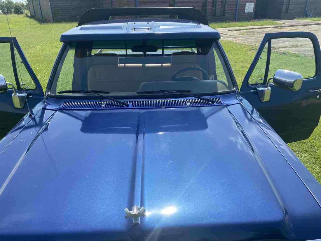 1992 Dodge W250 W200 - photo 7