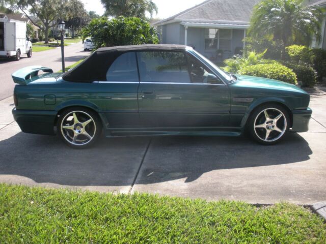 1992 BMW 3-Series Monochrome Paint Scheme - photo 3