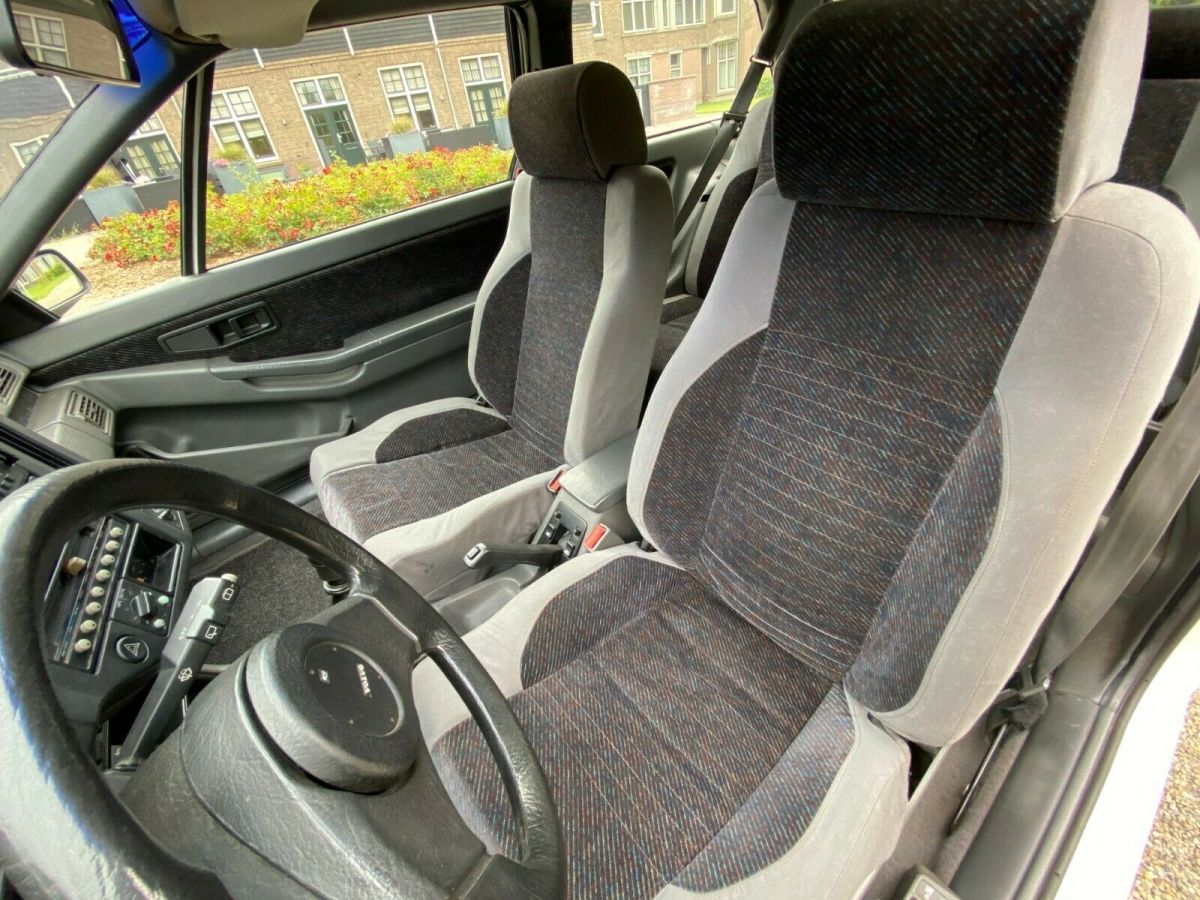 1992 Volvo 480 - photo 13